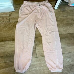 pink sweatpants